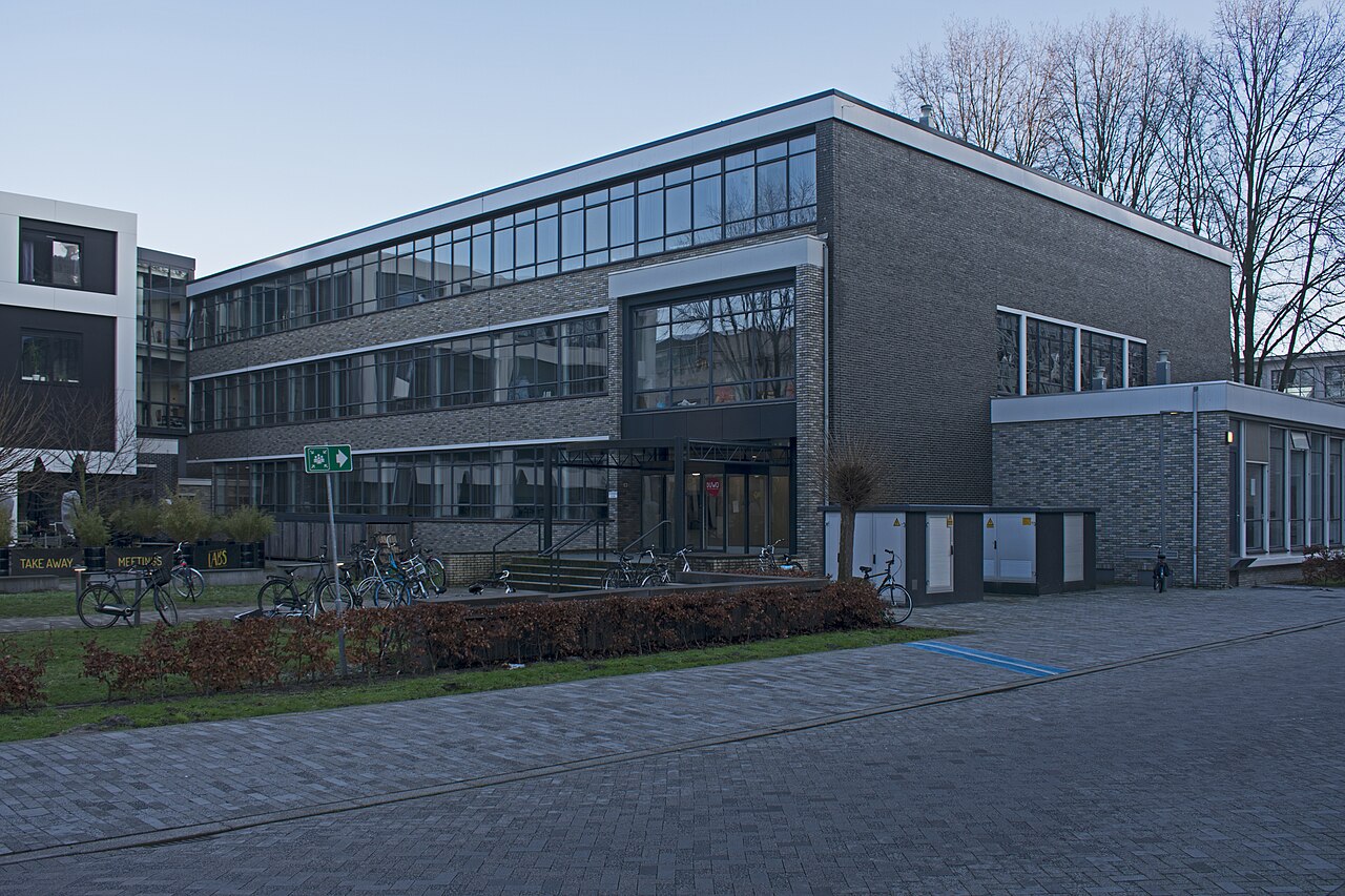 TU Delft-campus · sfeerbeeld bij quantumonderzoek